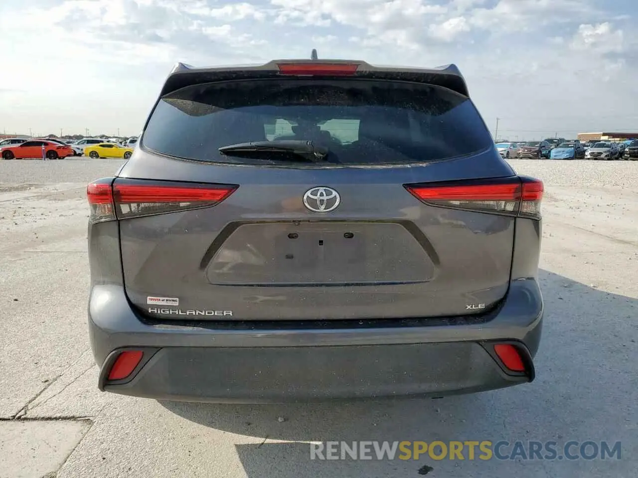 6 Photograph of a damaged car 5TDGZRAH2NS538247 TOYOTA HIGHLANDER 2022