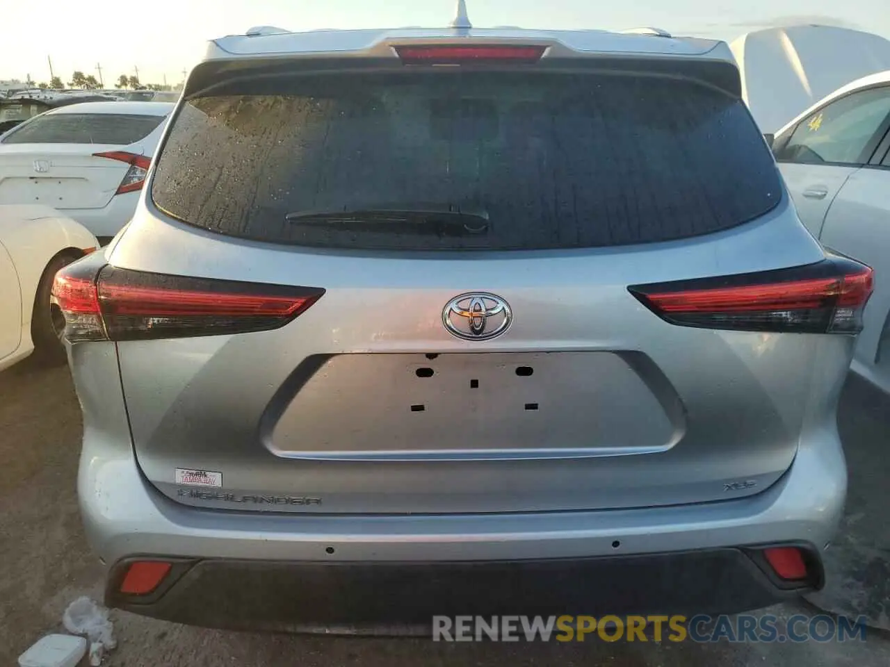 6 Photograph of a damaged car 5TDGZRAH2NS539060 TOYOTA HIGHLANDER 2022