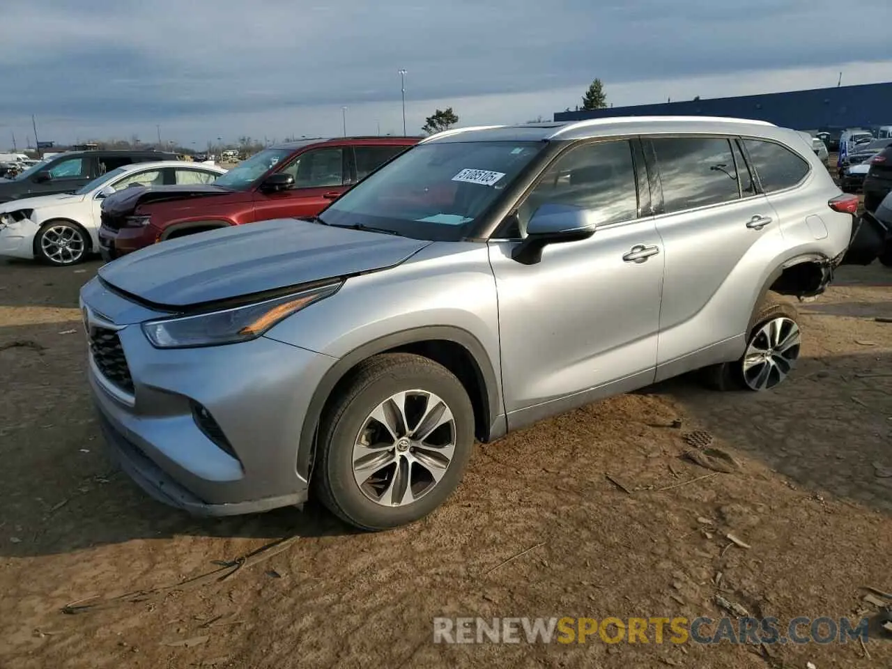 1 Photograph of a damaged car 5TDGZRAH3NS102958 TOYOTA HIGHLANDER 2022