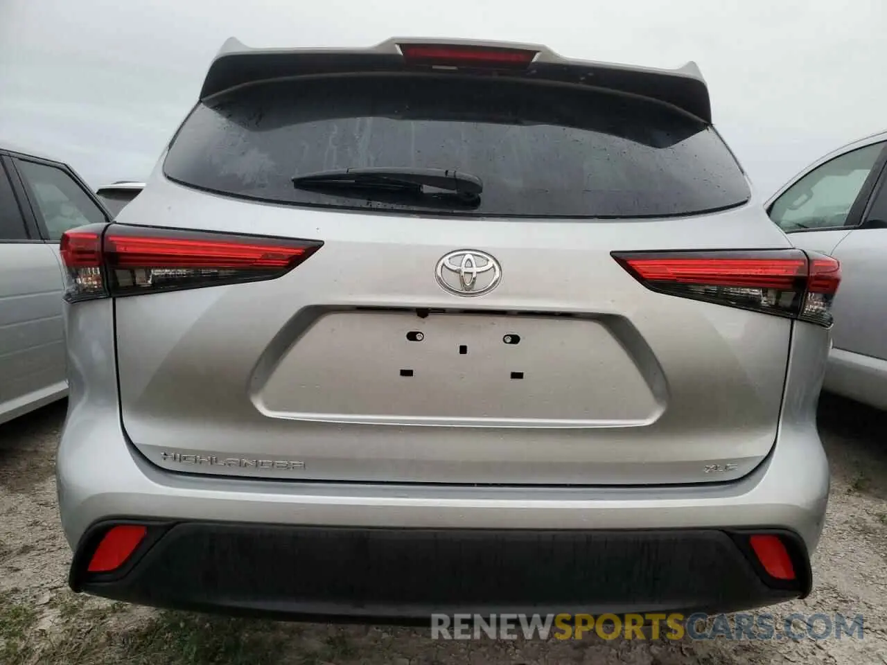 6 Photograph of a damaged car 5TDGZRAH3NS109716 TOYOTA HIGHLANDER 2022