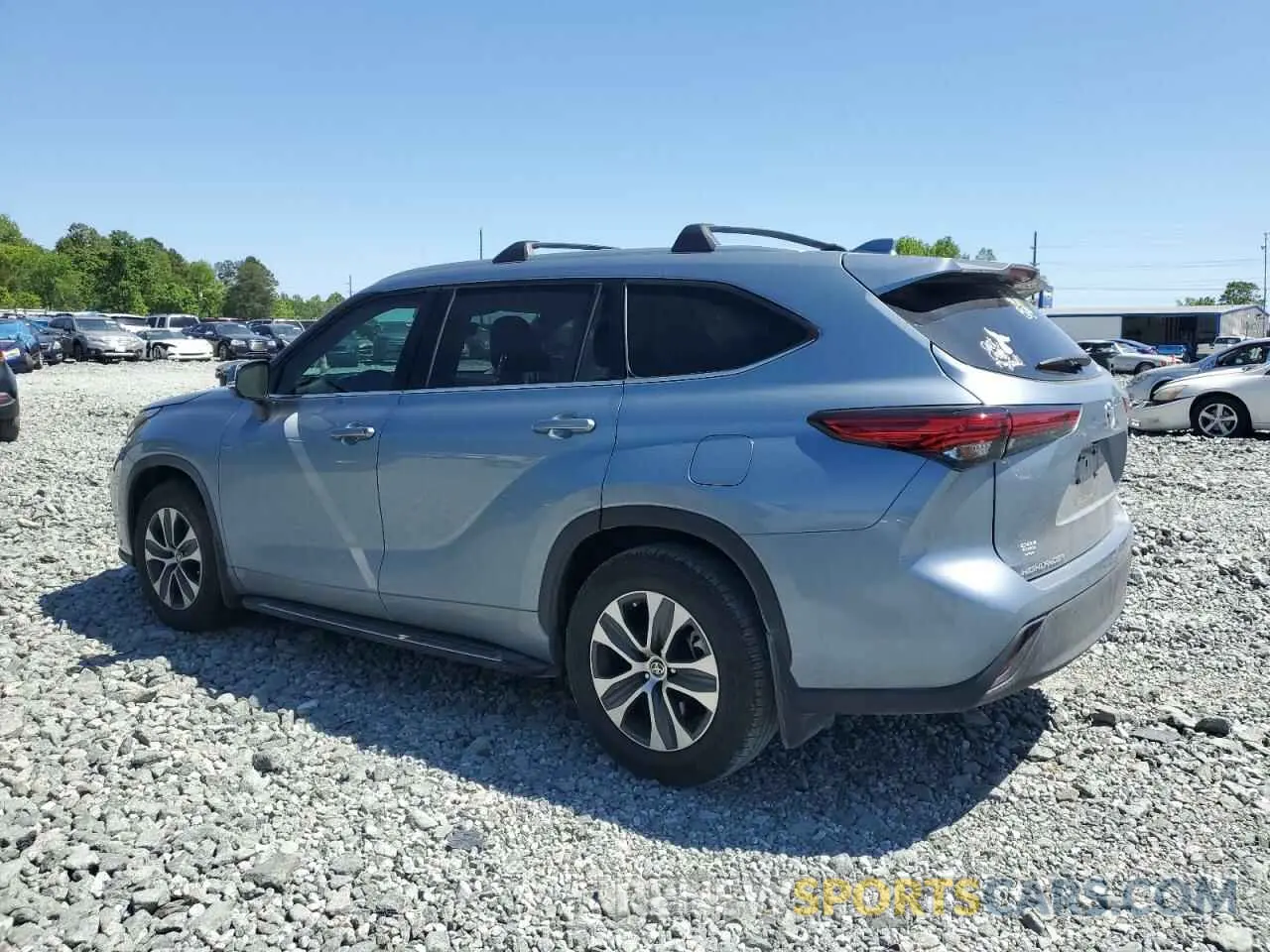 2 Photograph of a damaged car 5TDGZRAH3NS113023 TOYOTA HIGHLANDER 2022