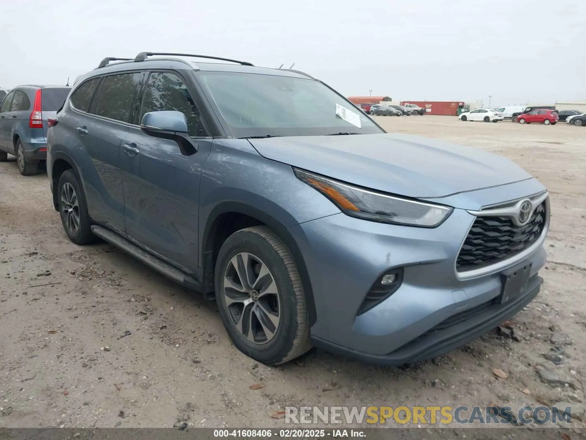 1 Photograph of a damaged car 5TDGZRAH3NS124295 TOYOTA HIGHLANDER 2022