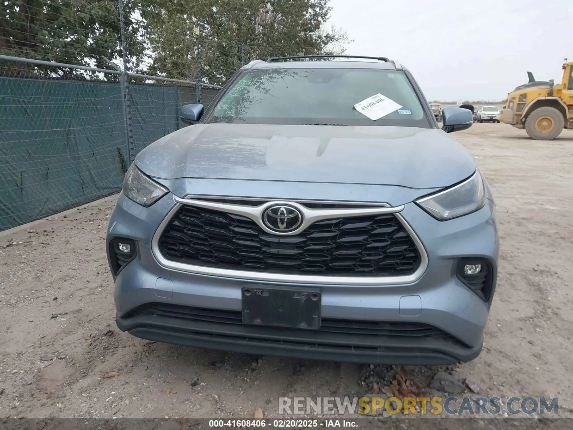13 Photograph of a damaged car 5TDGZRAH3NS124295 TOYOTA HIGHLANDER 2022