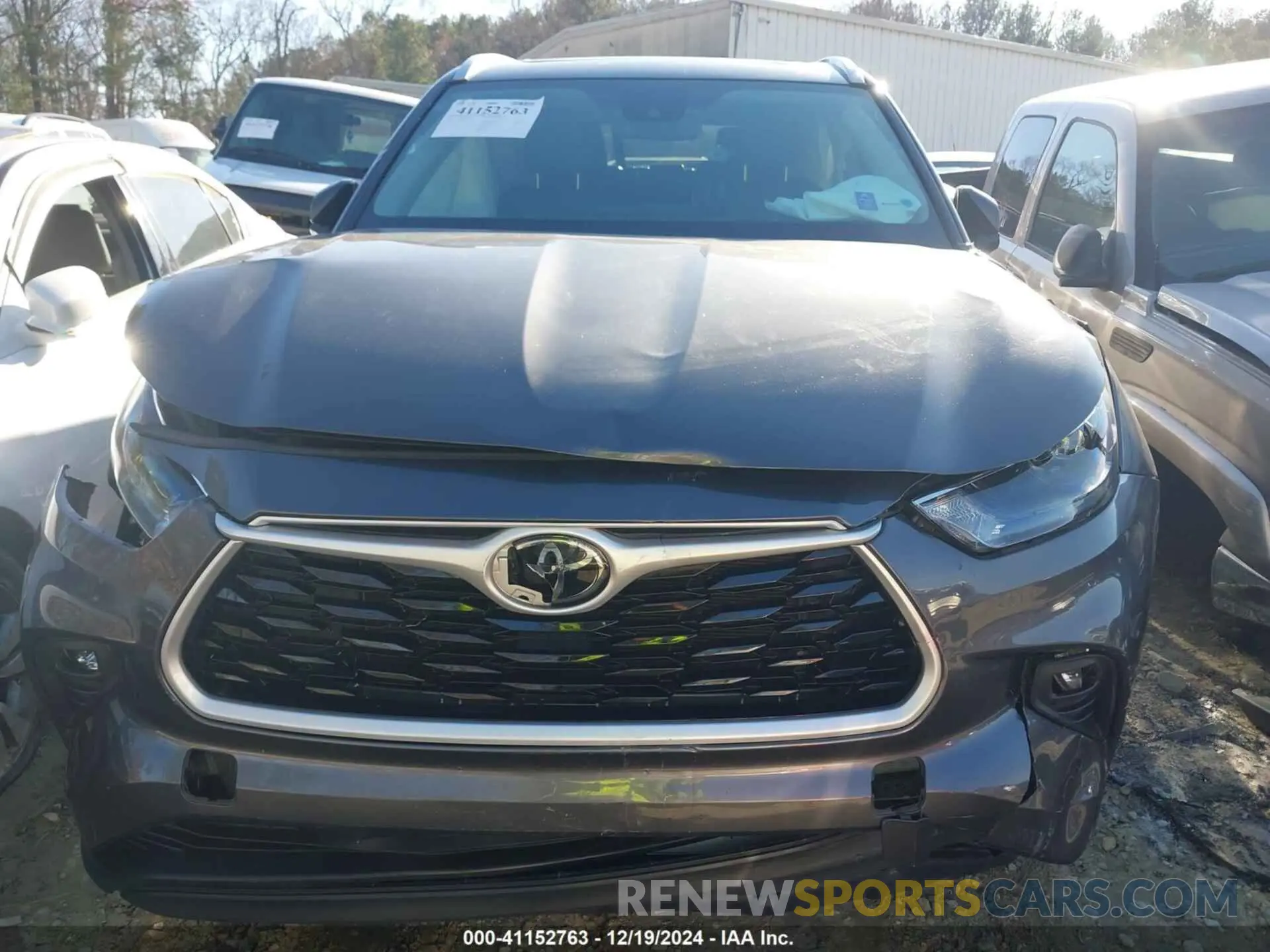 6 Photograph of a damaged car 5TDGZRAH3NS544865 TOYOTA HIGHLANDER 2022