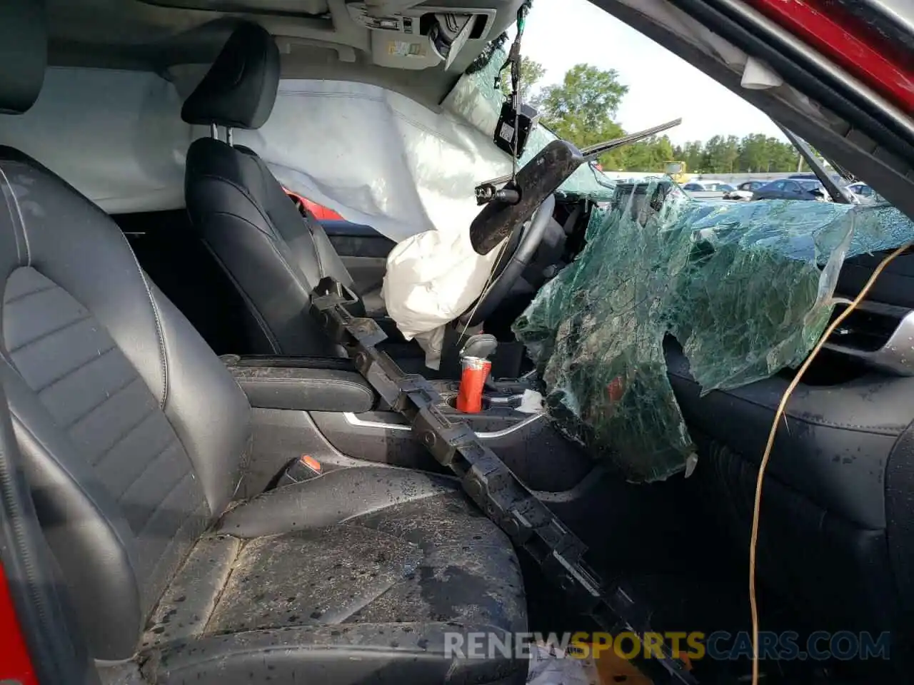 5 Photograph of a damaged car 5TDGZRAH4NS108199 TOYOTA HIGHLANDER 2022