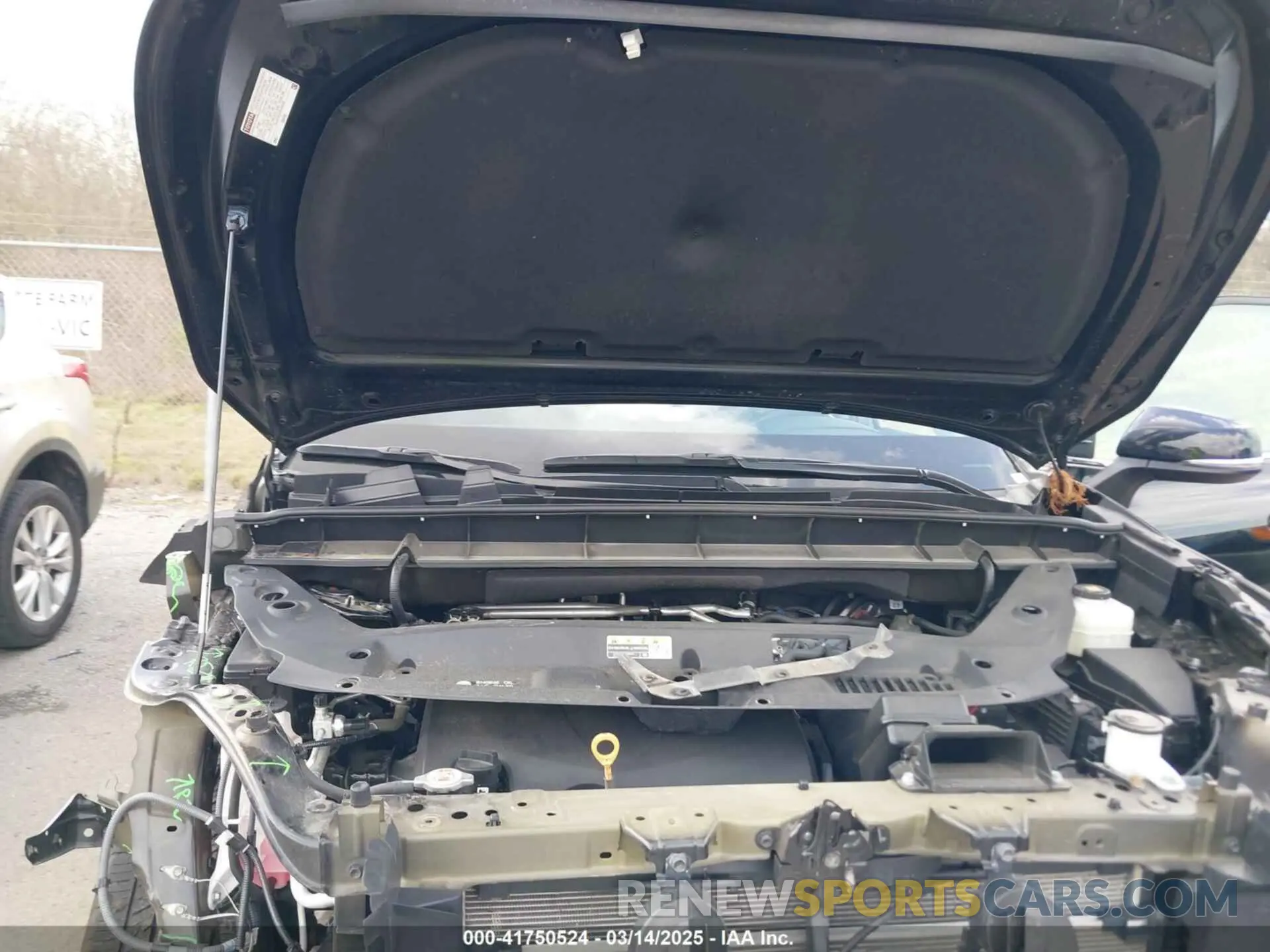 10 Photograph of a damaged car 5TDGZRAH5NS127697 TOYOTA HIGHLANDER 2022