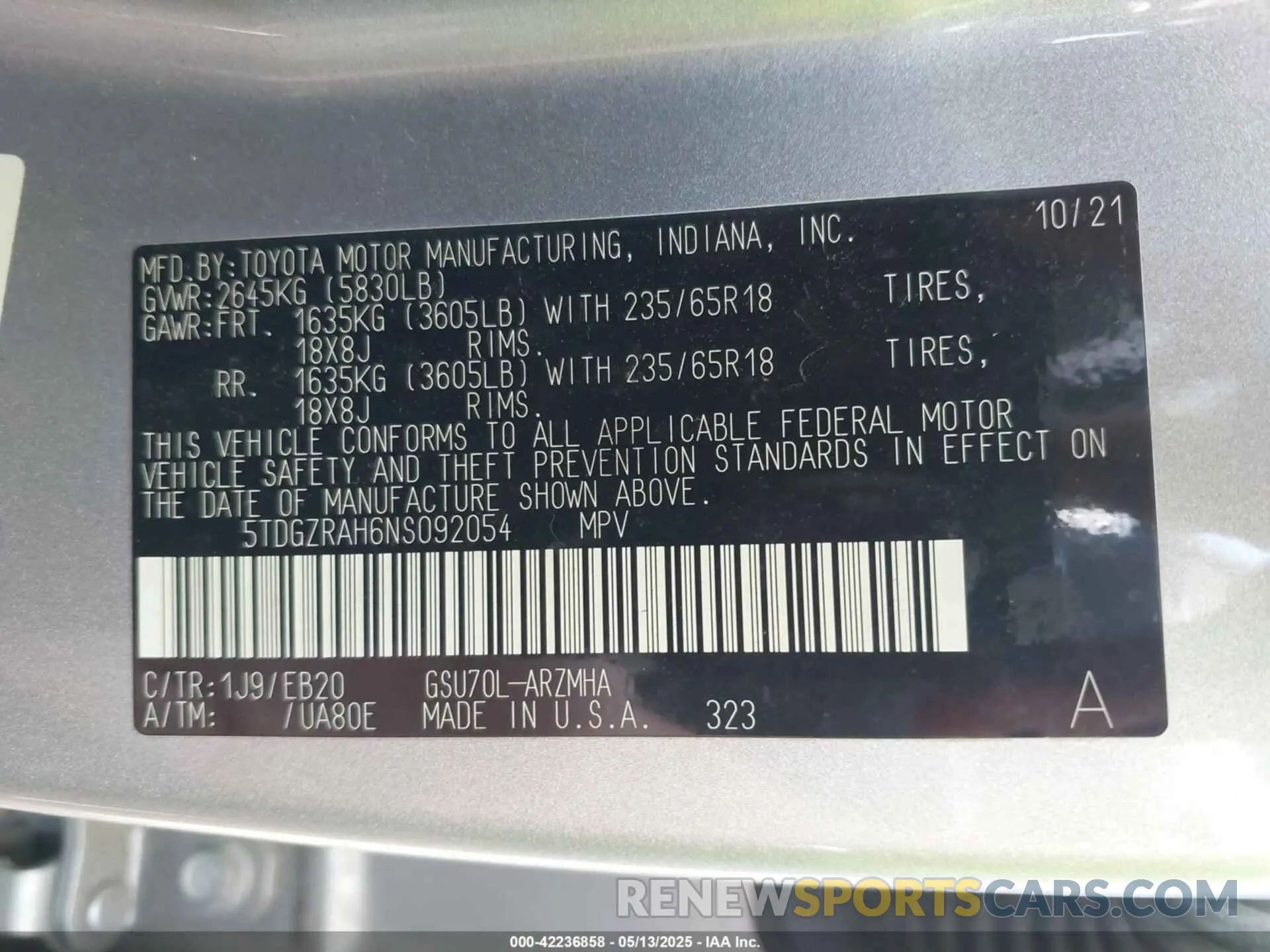 9 Photograph of a damaged car 5TDGZRAH6NS092054 TOYOTA HIGHLANDER 2022
