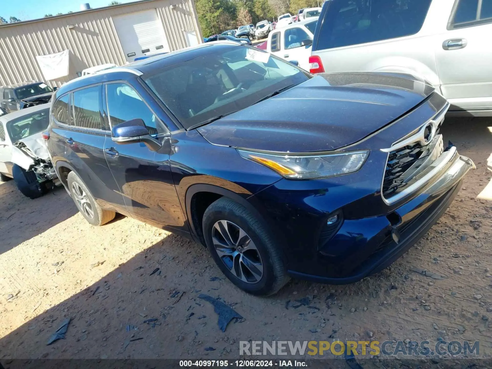 1 Photograph of a damaged car 5TDGZRAH6NS101044 TOYOTA HIGHLANDER 2022