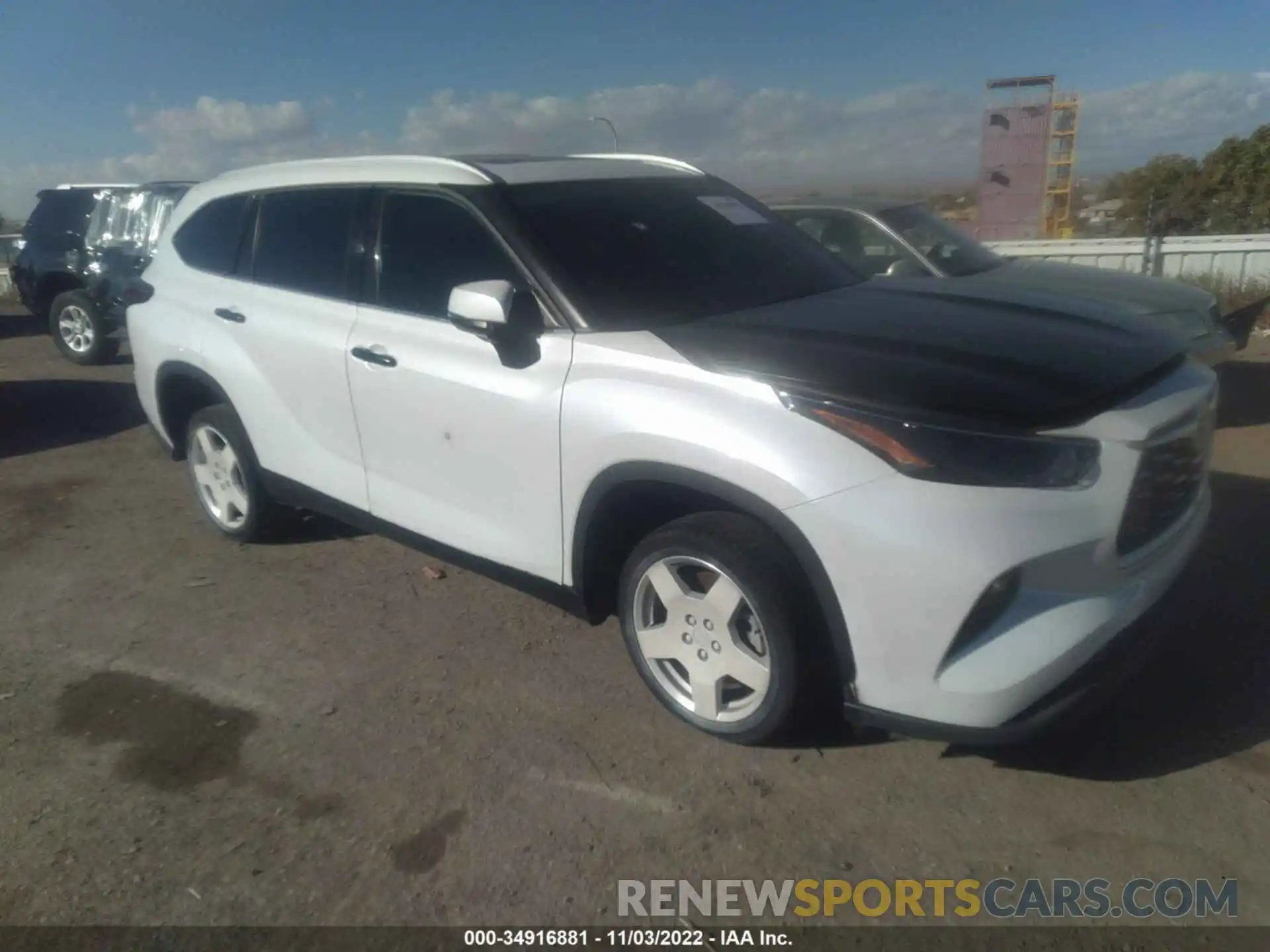 1 Photograph of a damaged car 5TDGZRAH6NS106129 TOYOTA HIGHLANDER 2022