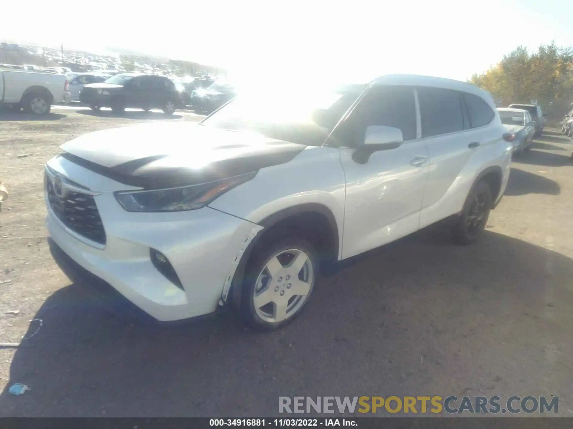 2 Photograph of a damaged car 5TDGZRAH6NS106129 TOYOTA HIGHLANDER 2022