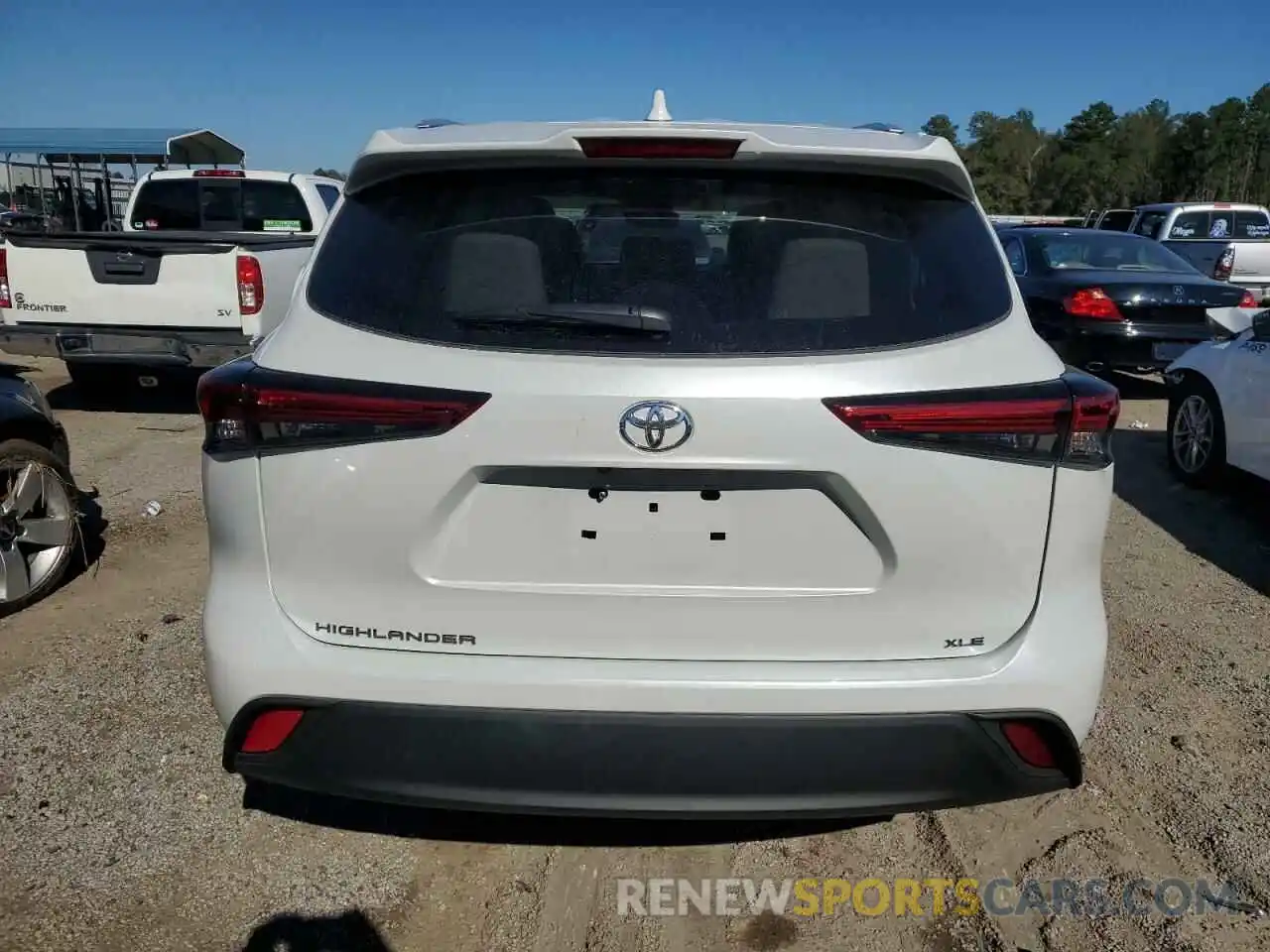 6 Photograph of a damaged car 5TDGZRAH6NS548814 TOYOTA HIGHLANDER 2022