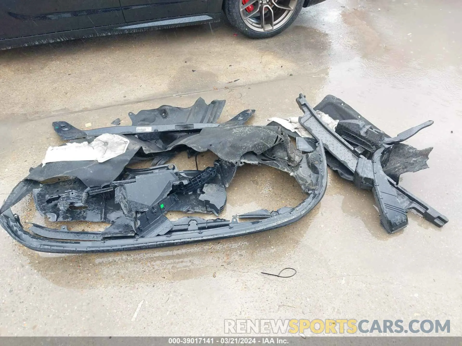 21 Photograph of a damaged car 5TDGZRAH8NS128018 TOYOTA HIGHLANDER 2022
