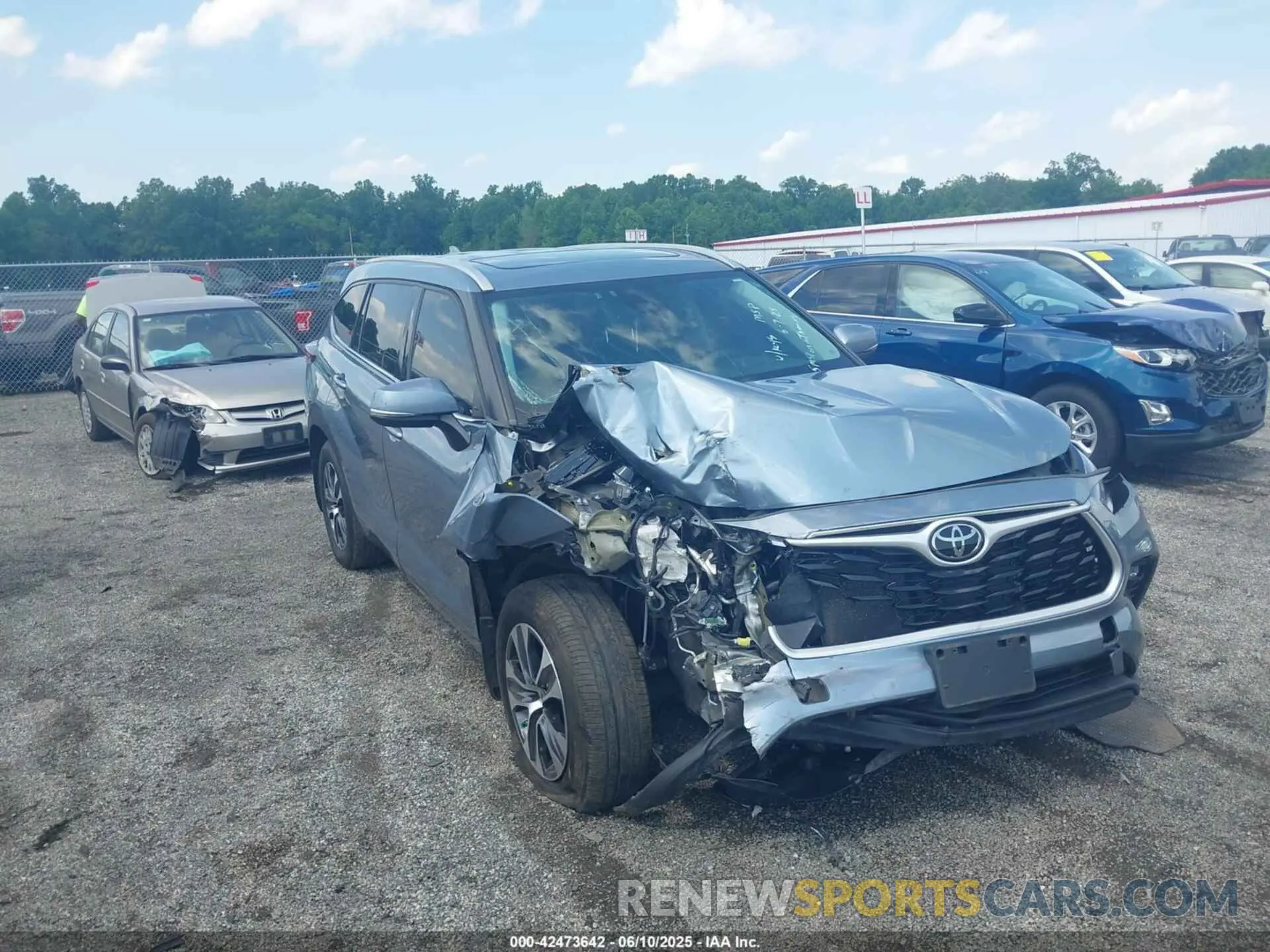 1 Photograph of a damaged car 5TDGZRBH0NS190351 TOYOTA HIGHLANDER 2022