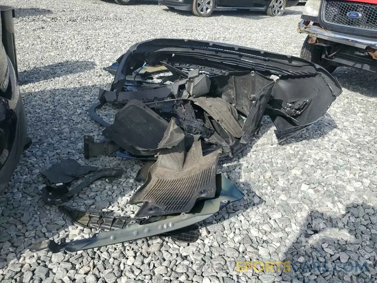 13 Photograph of a damaged car 5TDGZRBH0NS563064 TOYOTA HIGHLANDER 2022