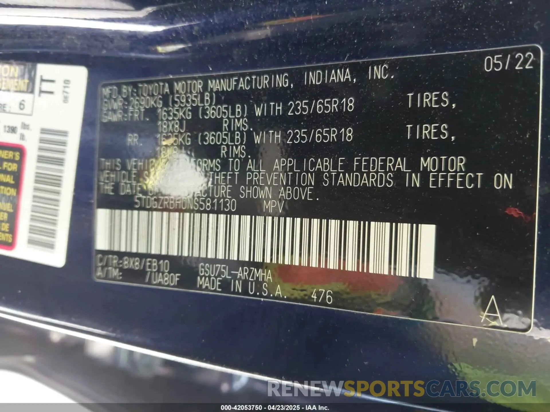 9 Photograph of a damaged car 5TDGZRBH0NS581130 TOYOTA HIGHLANDER 2022