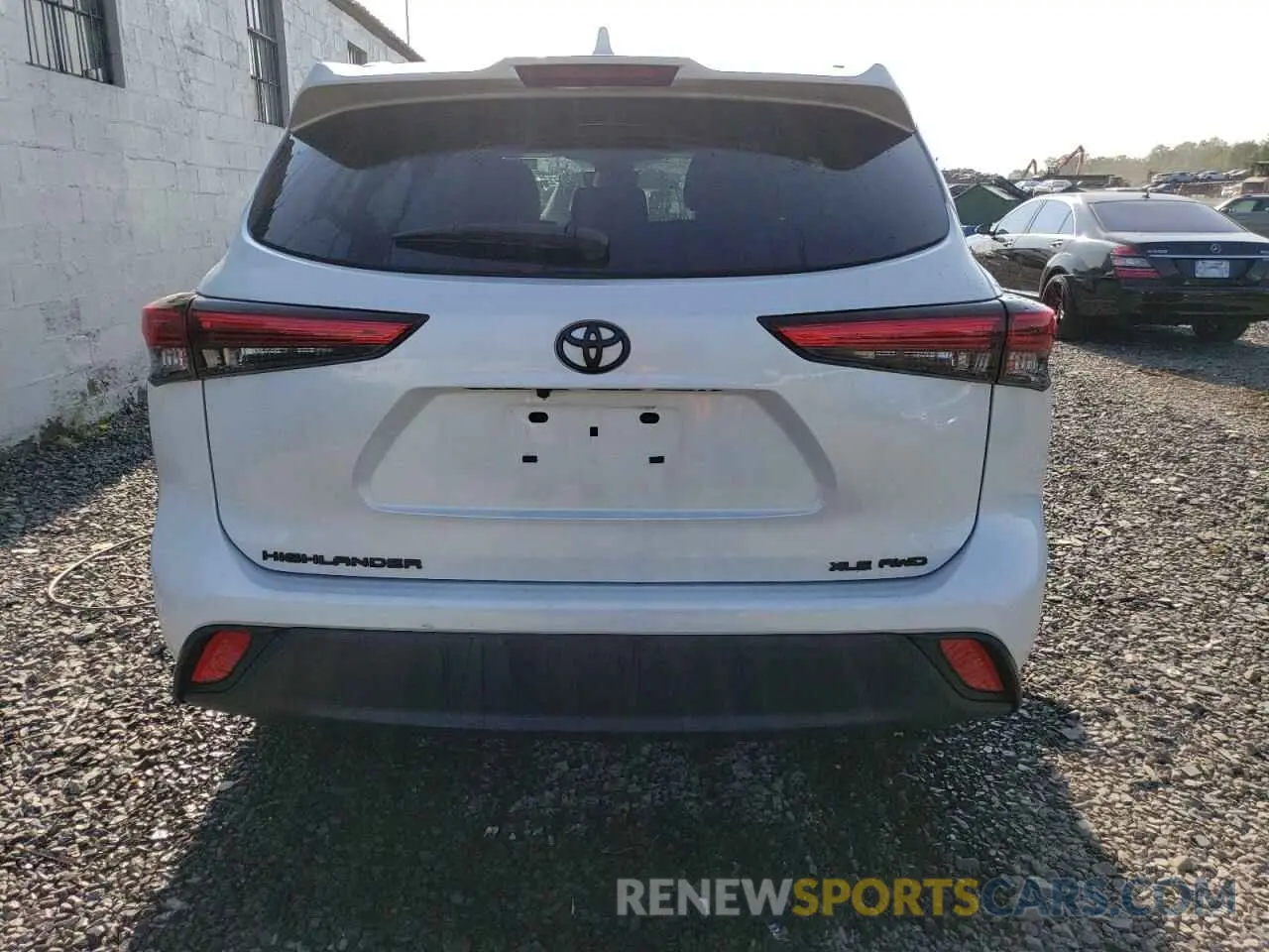6 Photograph of a damaged car 5TDGZRBH1NS163062 TOYOTA HIGHLANDER 2022