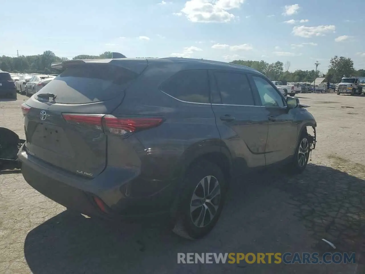 3 Photograph of a damaged car 5TDGZRBH1NS573599 TOYOTA HIGHLANDER 2022