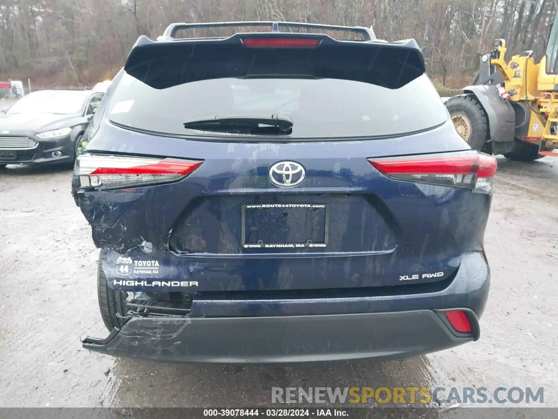 16 Photograph of a damaged car 5TDGZRBH1NS578270 TOYOTA HIGHLANDER 2022