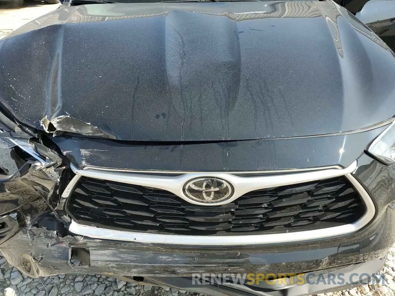 12 Photograph of a damaged car 5TDGZRBH2NS560697 TOYOTA HIGHLANDER 2022