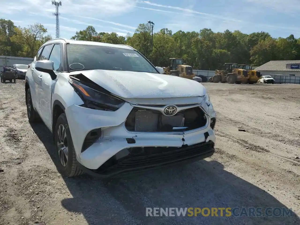 9 Photograph of a damaged car 5TDGZRBH2NS591142 TOYOTA HIGHLANDER 2022