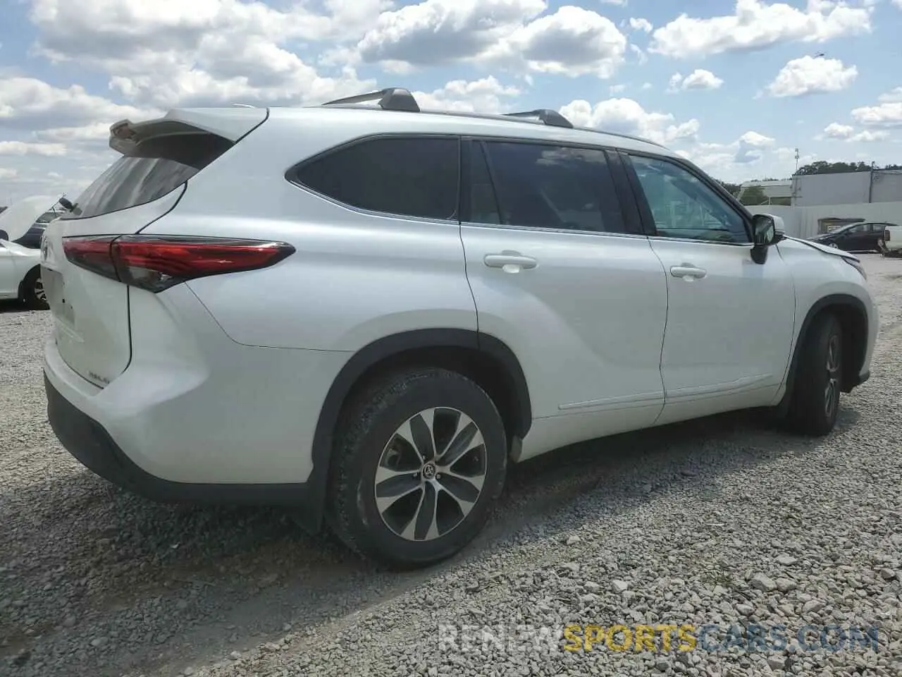 3 Photograph of a damaged car 5TDGZRBH2NS592033 TOYOTA HIGHLANDER 2022