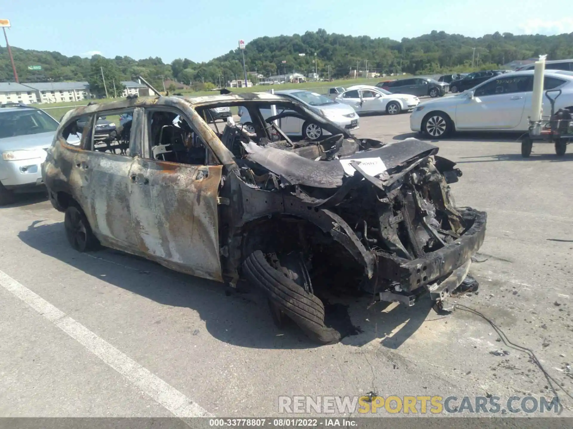 1 Photograph of a damaged car 5TDGZRBH4NS165825 TOYOTA HIGHLANDER 2022