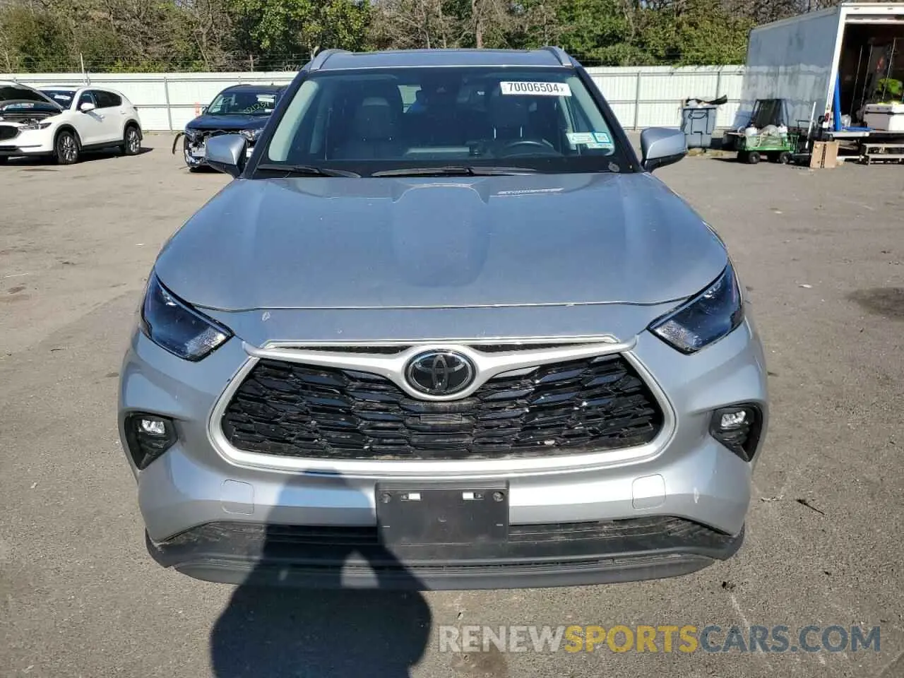 5 Photograph of a damaged car 5TDGZRBH4NS179966 TOYOTA HIGHLANDER 2022