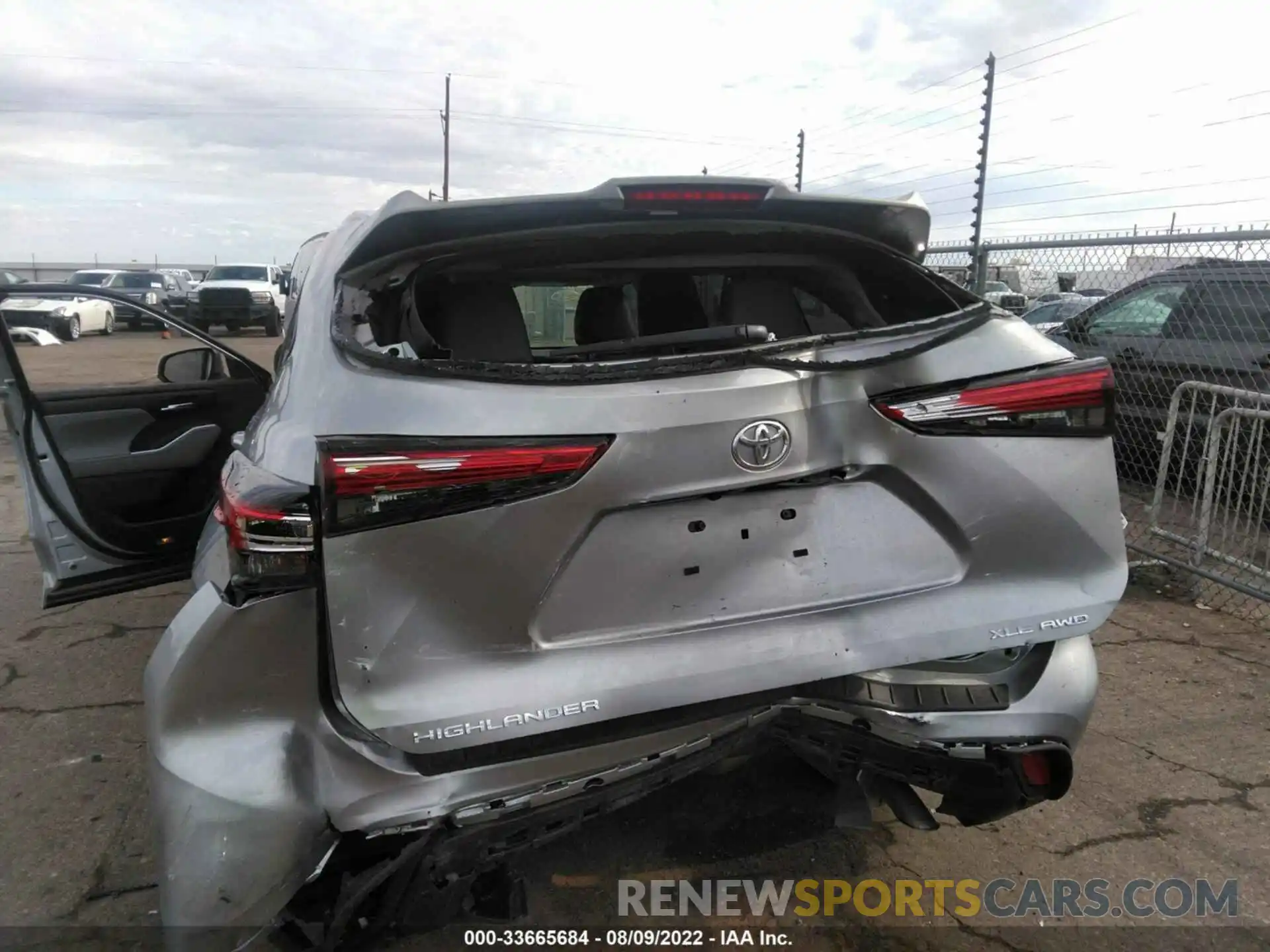 6 Photograph of a damaged car 5TDGZRBH4NS195407 TOYOTA HIGHLANDER 2022