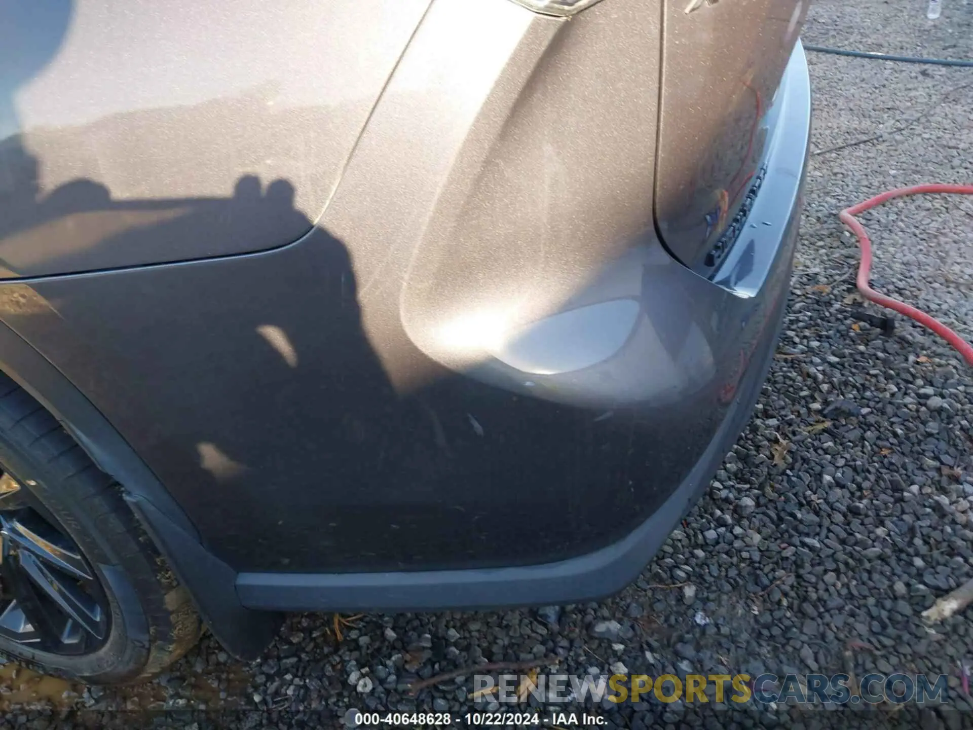 17 Photograph of a damaged car 5TDGZRBH4NS574584 TOYOTA HIGHLANDER 2022