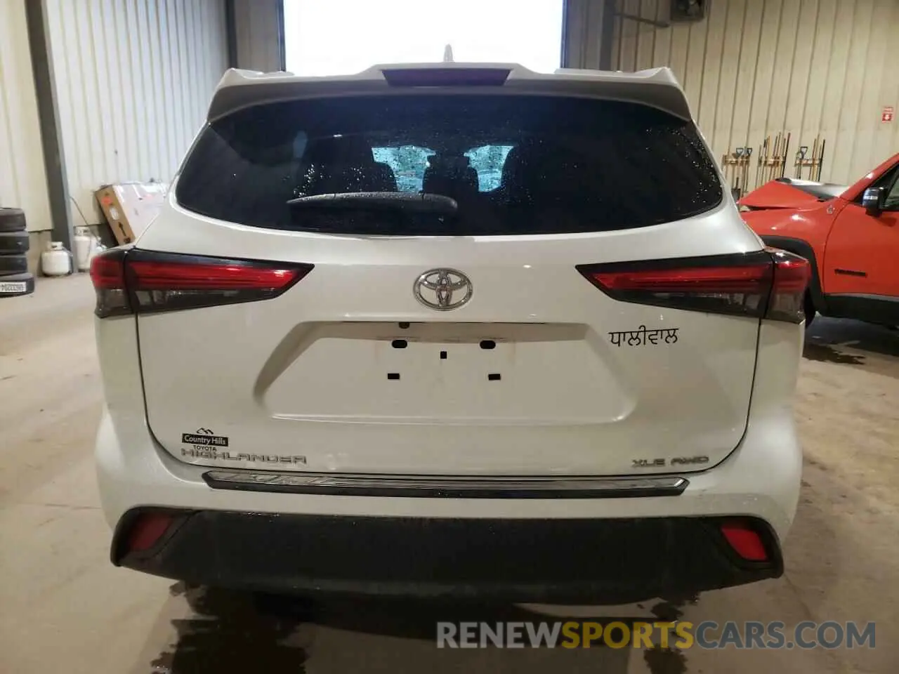 6 Photograph of a damaged car 5TDGZRBH5NS206270 TOYOTA HIGHLANDER 2022