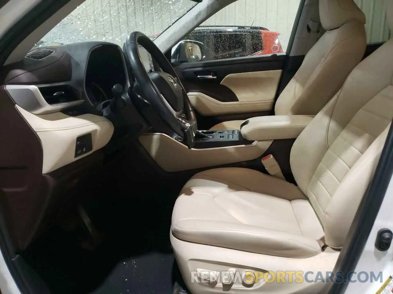 7 Photograph of a damaged car 5TDGZRBH5NS206270 TOYOTA HIGHLANDER 2022