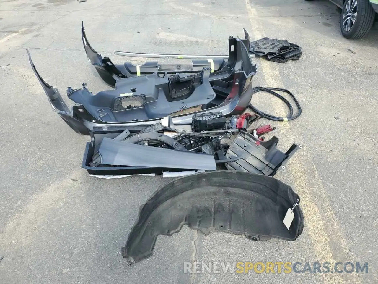 15 Photograph of a damaged car 5TDGZRBH5NS207788 TOYOTA HIGHLANDER 2022