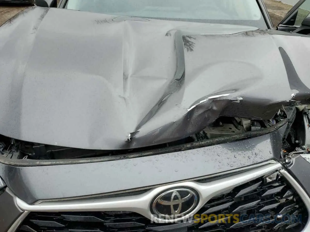 12 Photograph of a damaged car 5TDGZRBH5NS576571 TOYOTA HIGHLANDER 2022