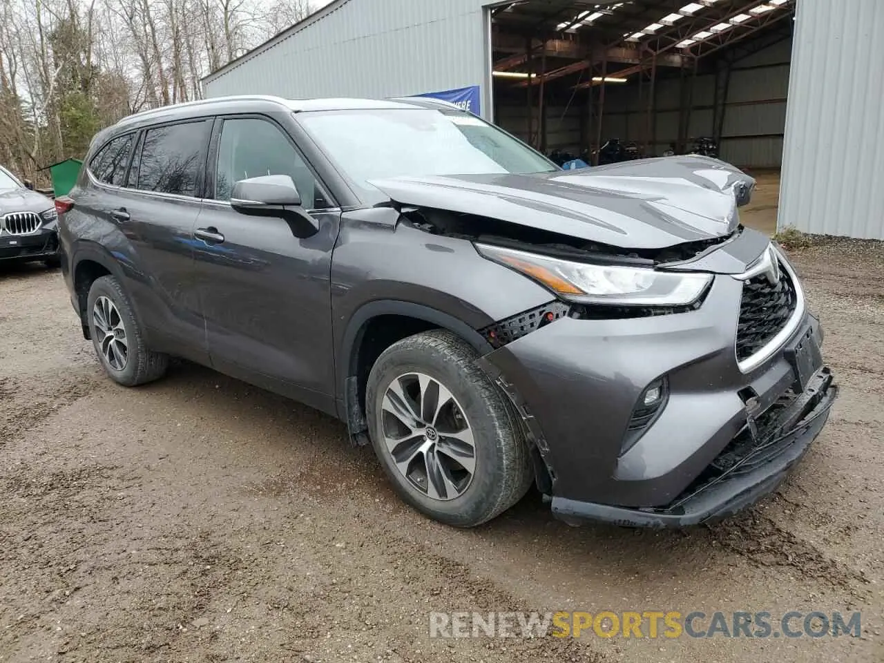 4 Photograph of a damaged car 5TDGZRBH5NS576571 TOYOTA HIGHLANDER 2022