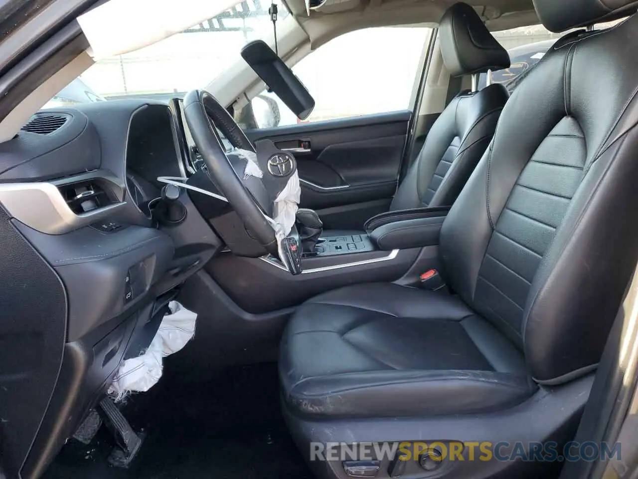 7 Photograph of a damaged car 5TDGZRBH5NS583679 TOYOTA HIGHLANDER 2022