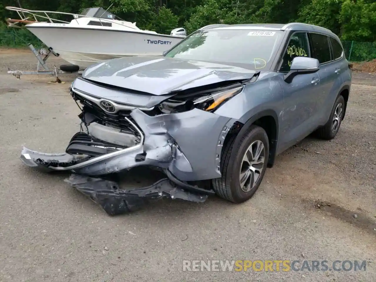 2 Photograph of a damaged car 5TDGZRBH7NS186121 TOYOTA HIGHLANDER 2022