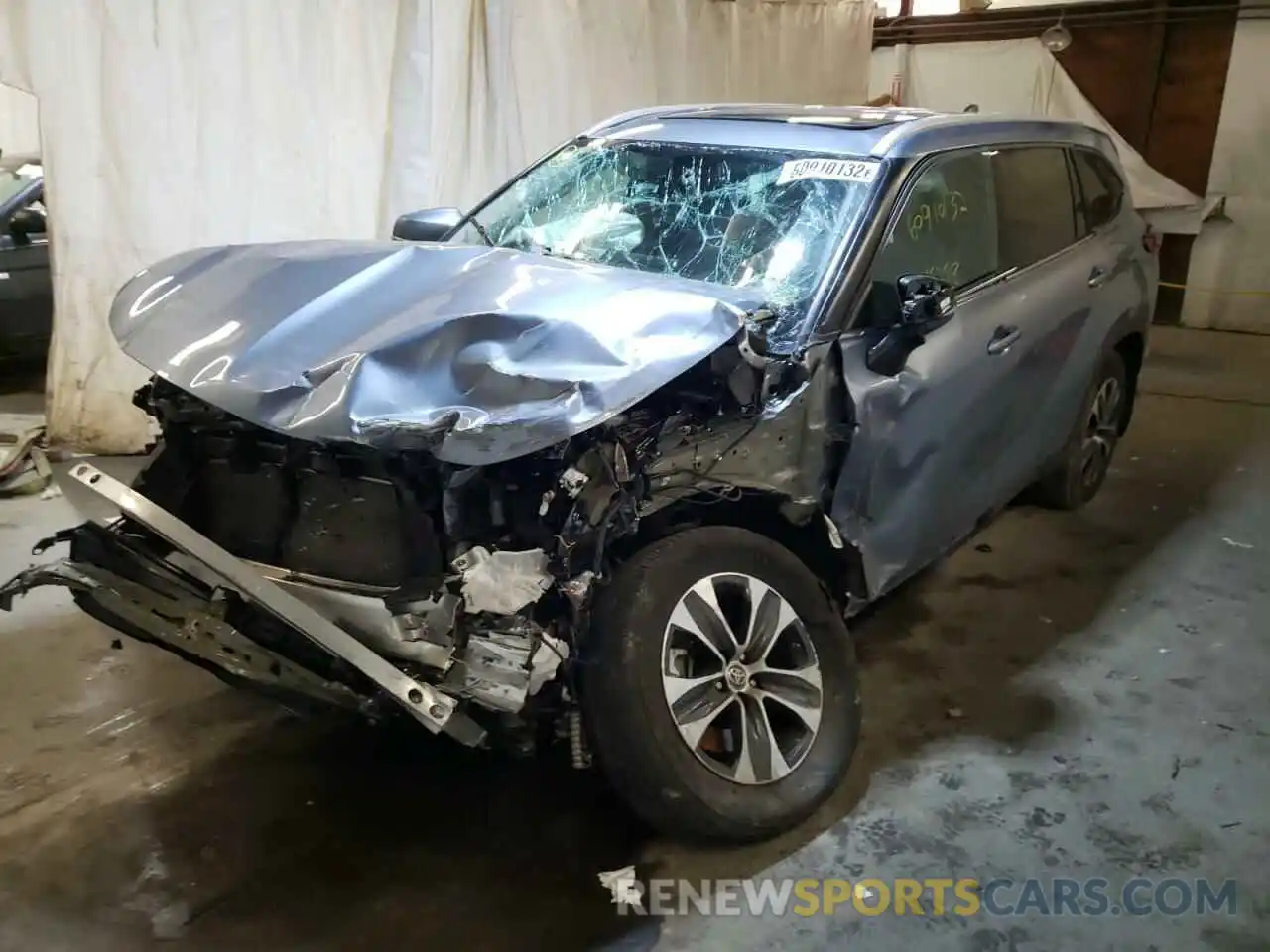 9 Photograph of a damaged car 5TDGZRBH7NS198981 TOYOTA HIGHLANDER 2022