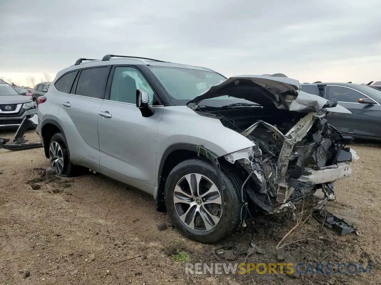 4 Photograph of a damaged car 5TDGZRBH7NS200180 TOYOTA HIGHLANDER 2022