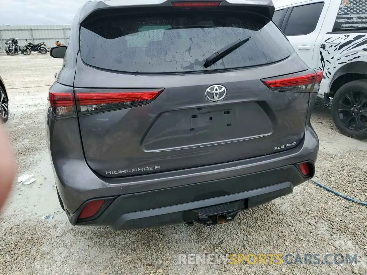 6 Photograph of a damaged car 5TDGZRBH7NS233423 TOYOTA HIGHLANDER 2022