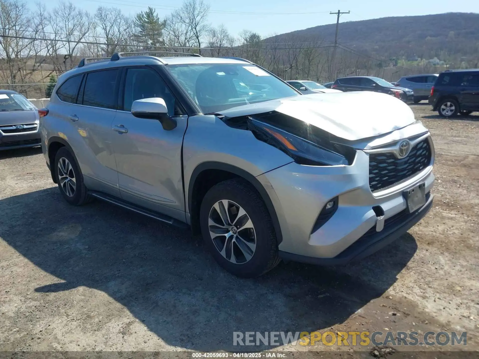 1 Photograph of a damaged car 5TDGZRBH8NS209065 TOYOTA HIGHLANDER 2022