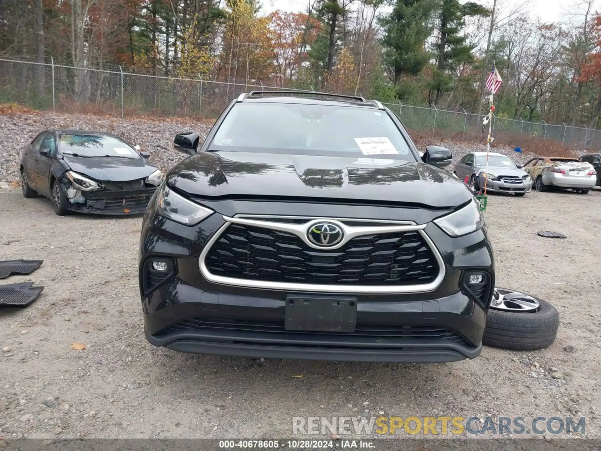 13 Photograph of a damaged car 5TDGZRBH8NS237173 TOYOTA HIGHLANDER 2022