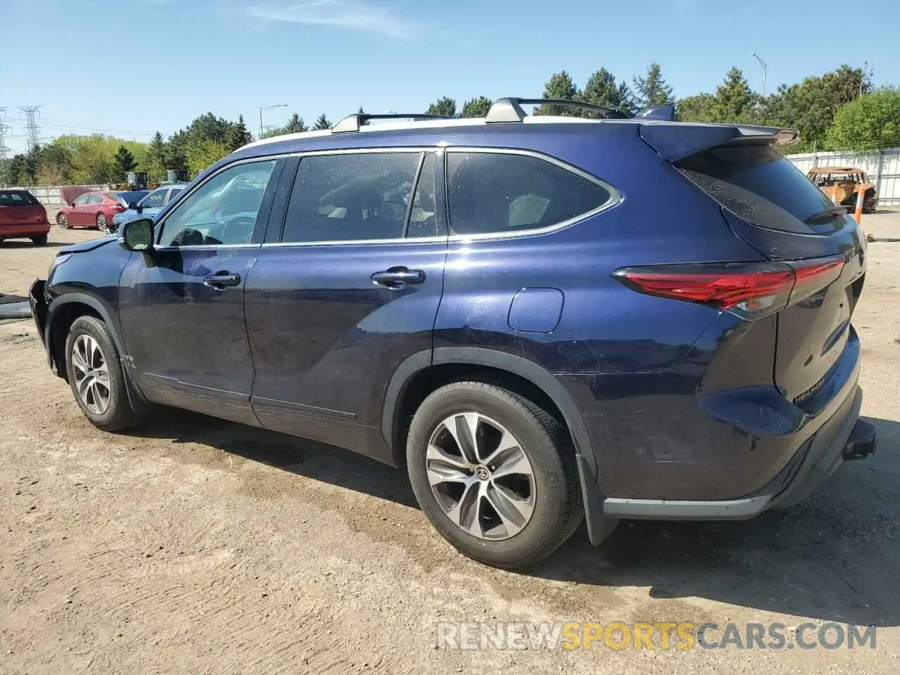 2 Photograph of a damaged car 5TDGZRBH8NS573003 TOYOTA HIGHLANDER 2022