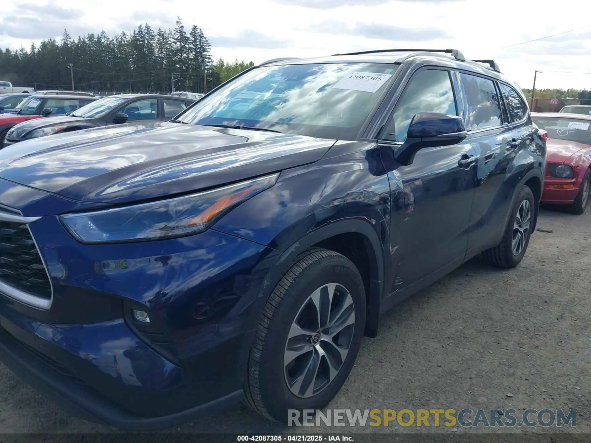 6 Photograph of a damaged car 5TDGZRBH8NS587449 TOYOTA HIGHLANDER 2022