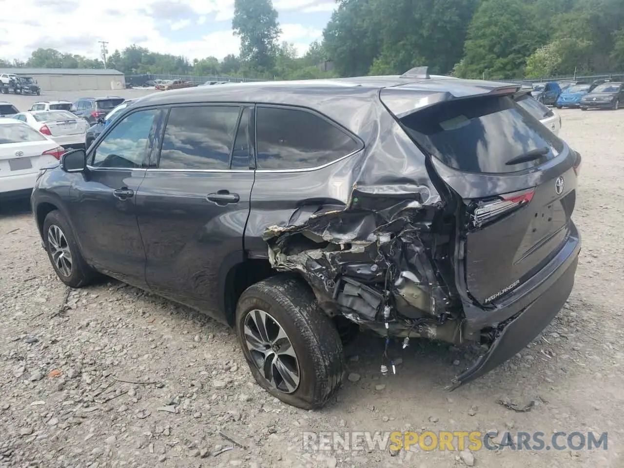 2 Photograph of a damaged car 5TDGZRBHXNS226630 TOYOTA HIGHLANDER 2022