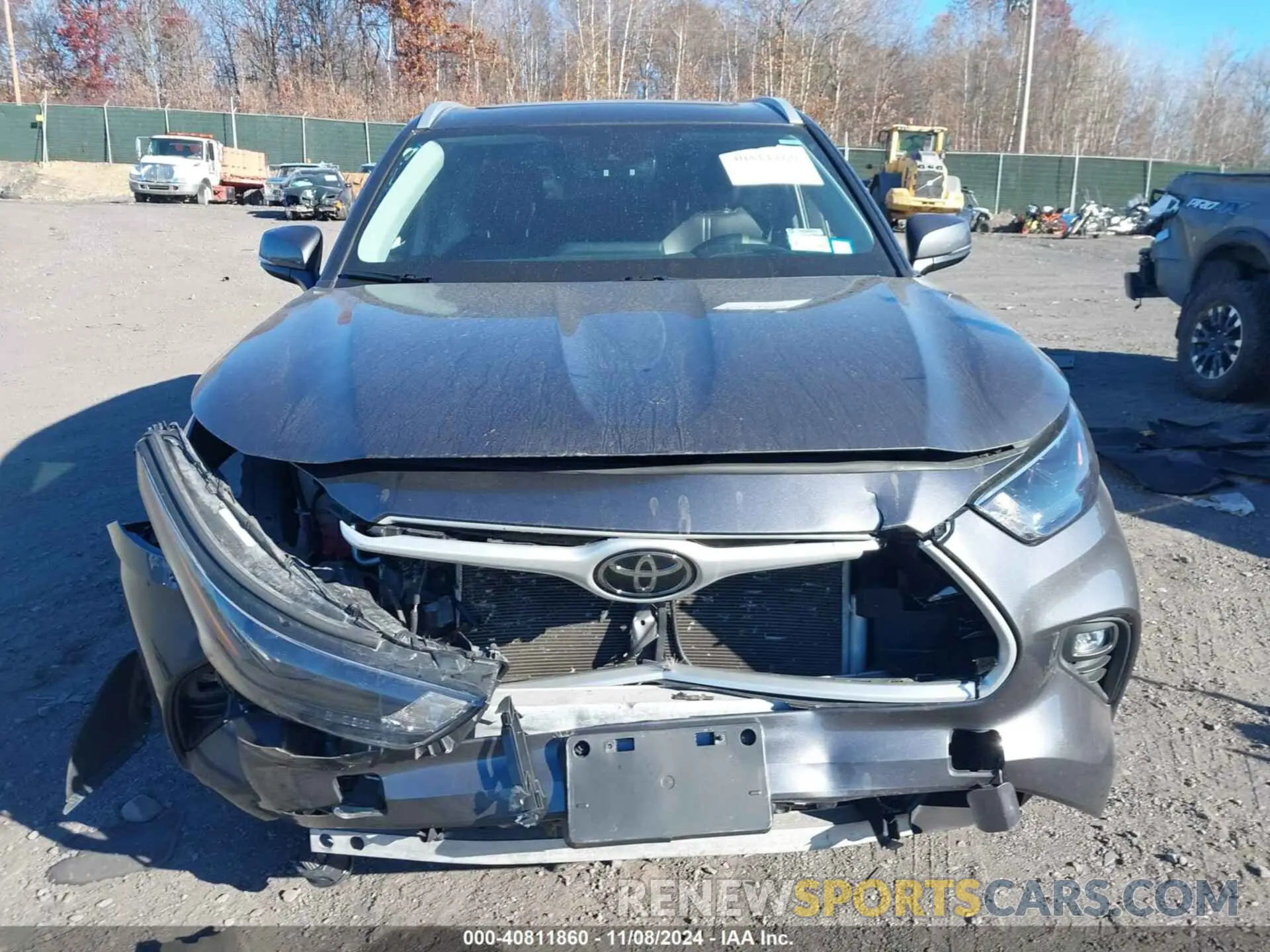 12 Photograph of a damaged car 5TDGZRBHXNS235778 TOYOTA HIGHLANDER 2022