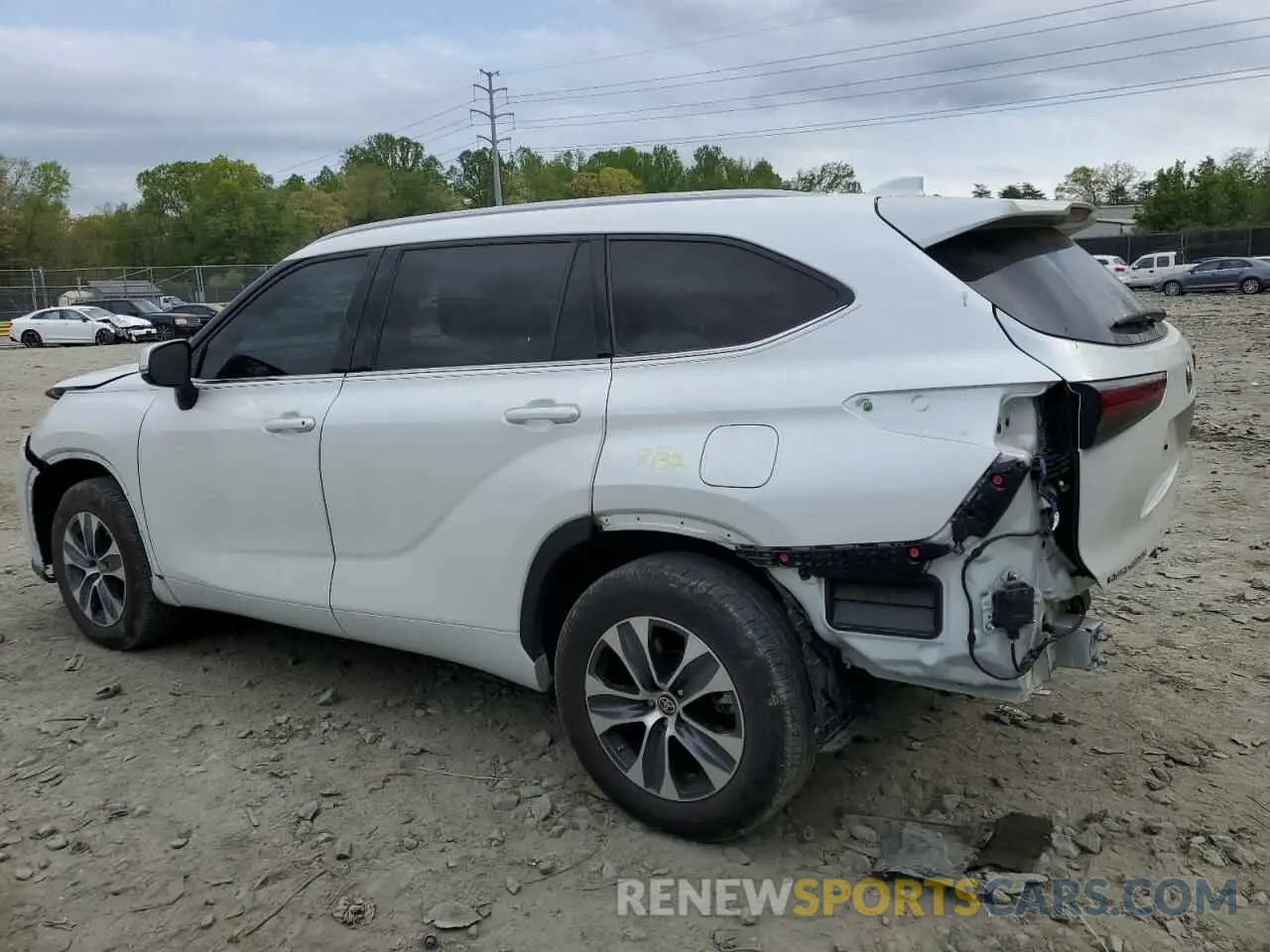 2 Photograph of a damaged car 5TDGZRBHXNS591325 TOYOTA HIGHLANDER 2022