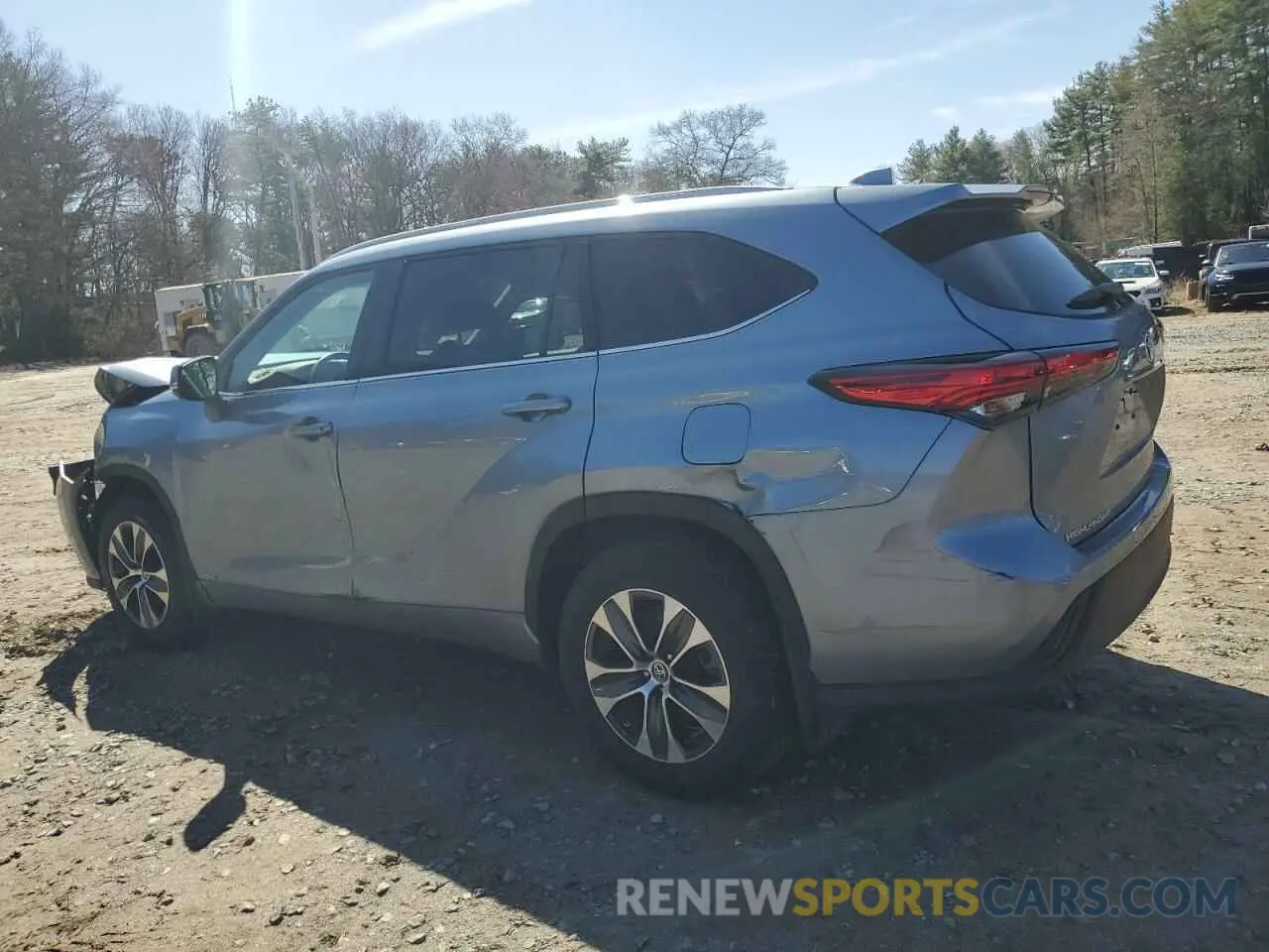 2 Photograph of a damaged car 5TDHBRCH0NS074185 TOYOTA HIGHLANDER 2022