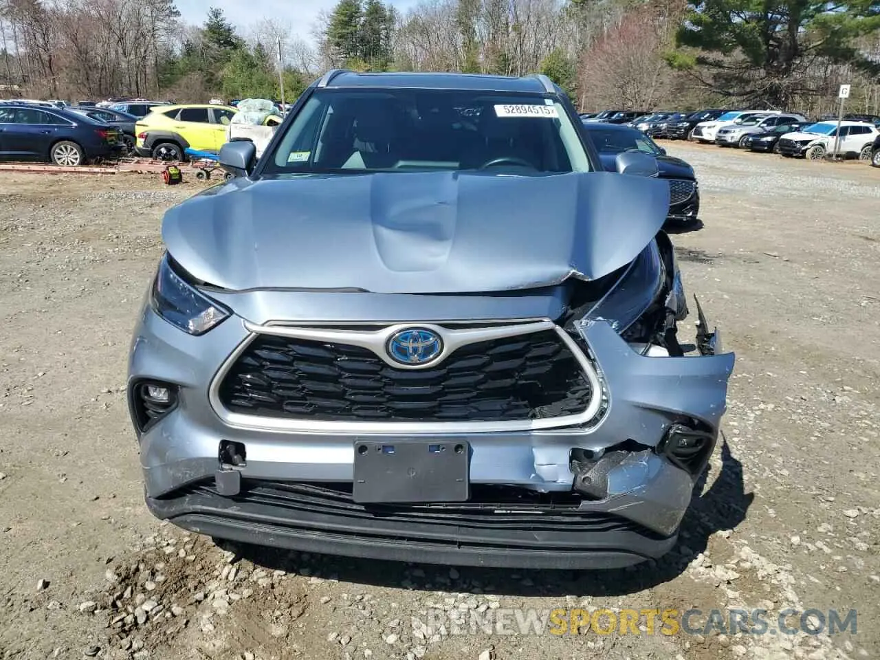5 Photograph of a damaged car 5TDHBRCH0NS074185 TOYOTA HIGHLANDER 2022