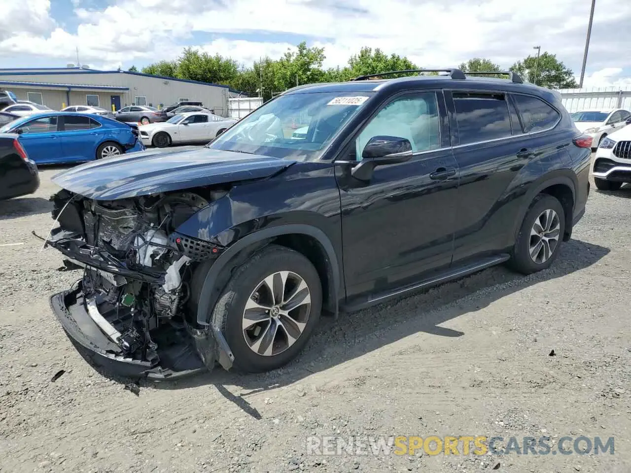 1 Photograph of a damaged car 5TDHZRBH0NS202972 TOYOTA HIGHLANDER 2022