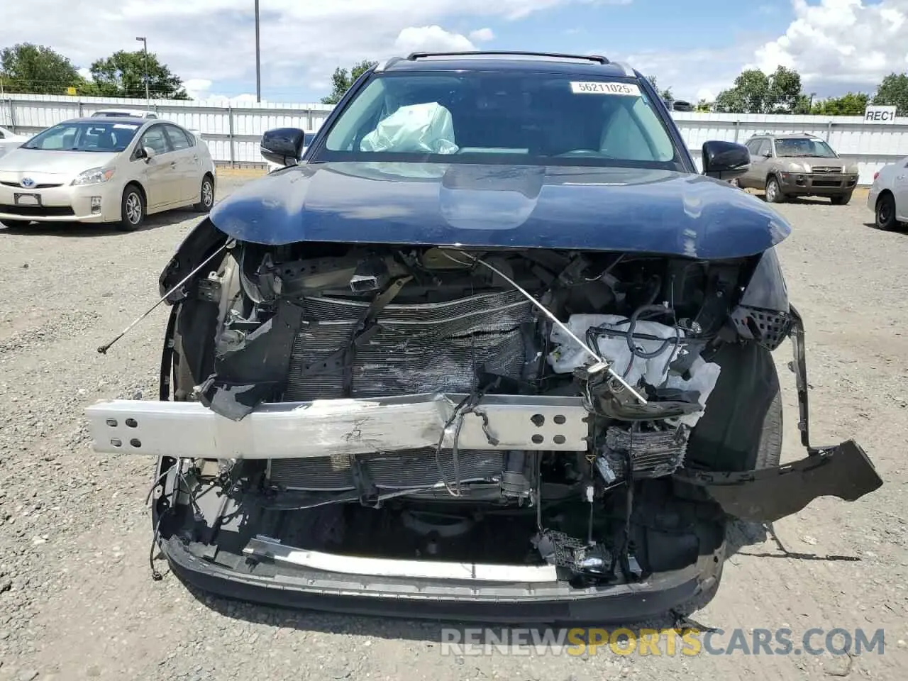 5 Photograph of a damaged car 5TDHZRBH0NS202972 TOYOTA HIGHLANDER 2022